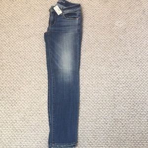 American eagle jeans size 2 short